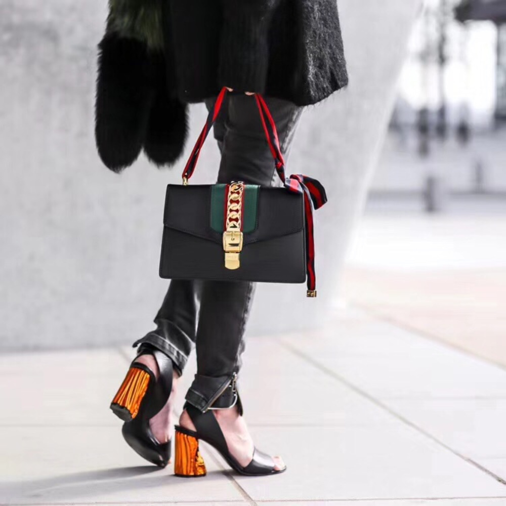Women's leather clutch black